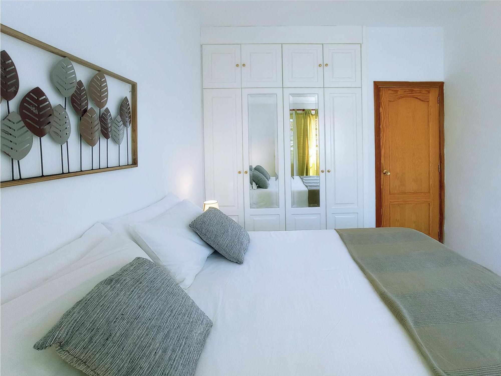 Live Abades Playa Chica & Terrace Apartment Bagian luar foto